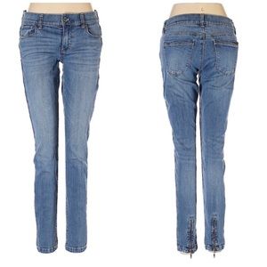 WHBM Skinny Jeans with Zipper Detail